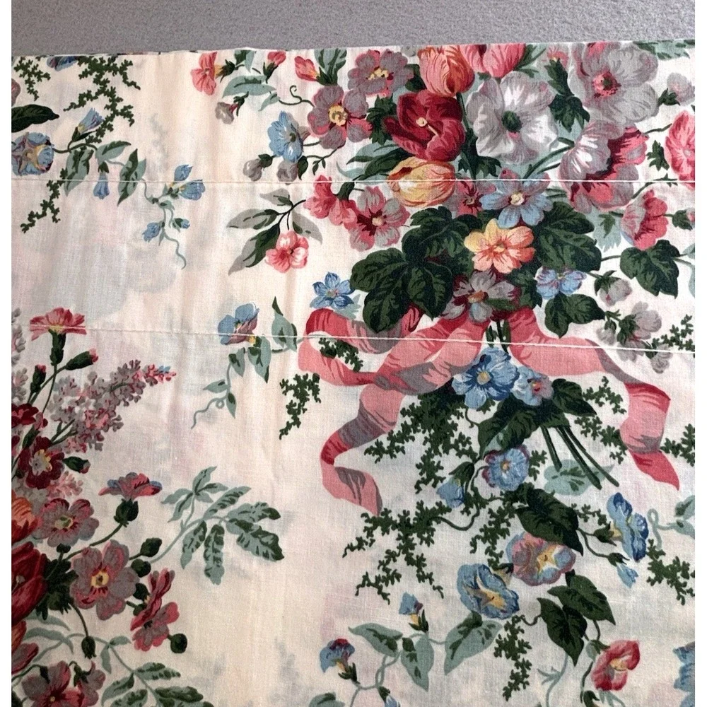 CROSCILL Vintage English Garden Floral Blouson Valance 85